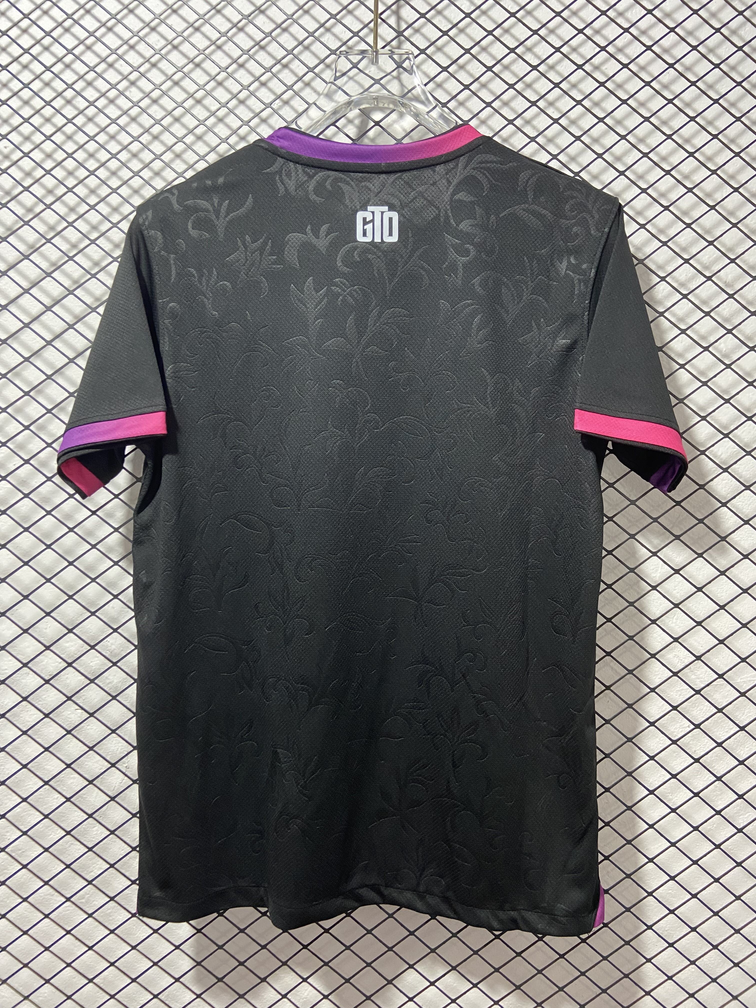 Fan Paris Saint-Germain Special Edition