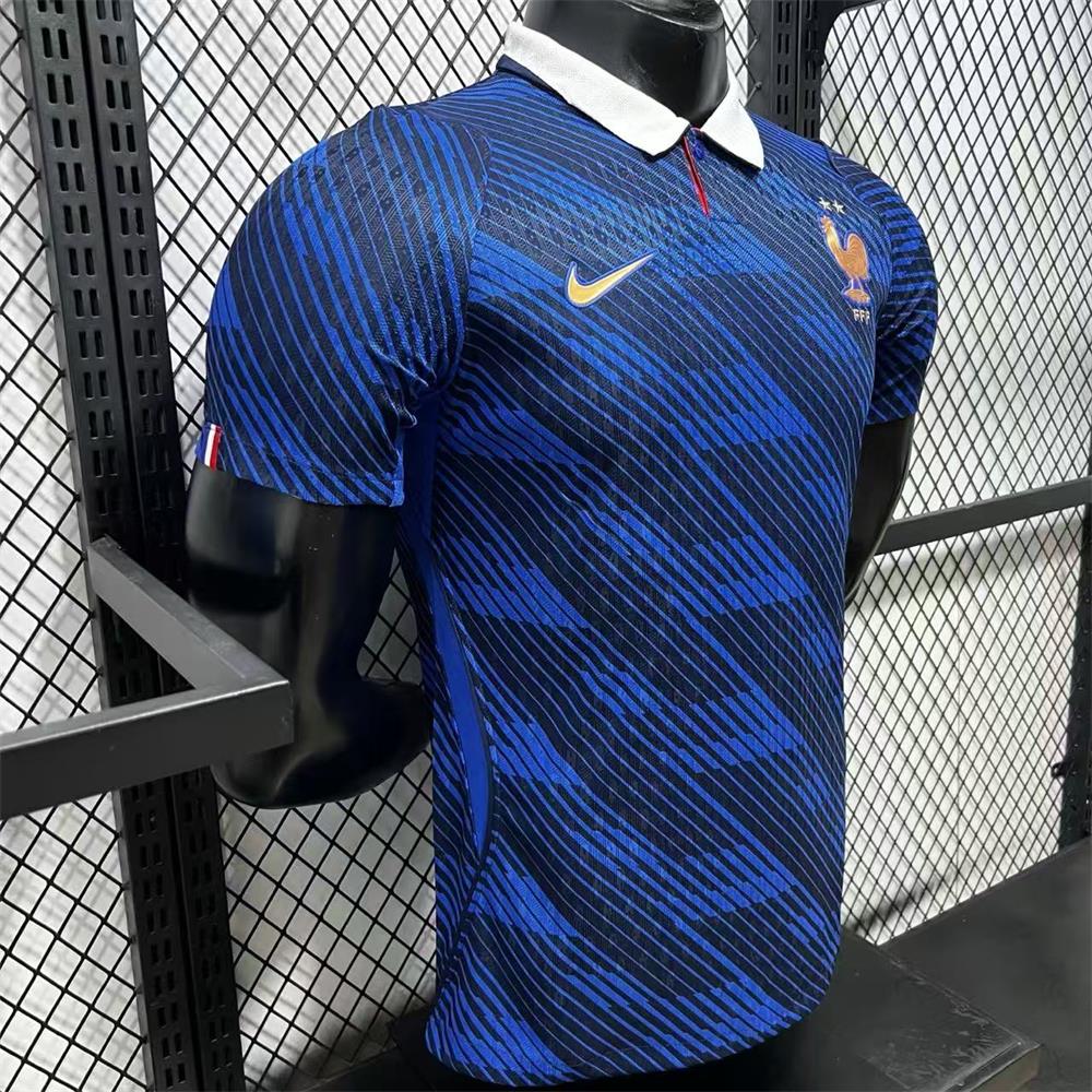 الصفحة الرئيسية للاعب فرنسا 2026
