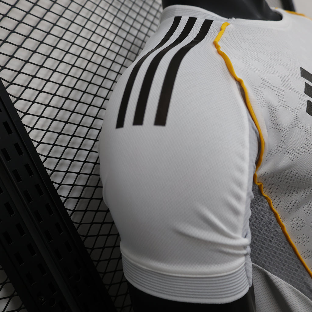 25-26 (Player Version) Real Madrid home